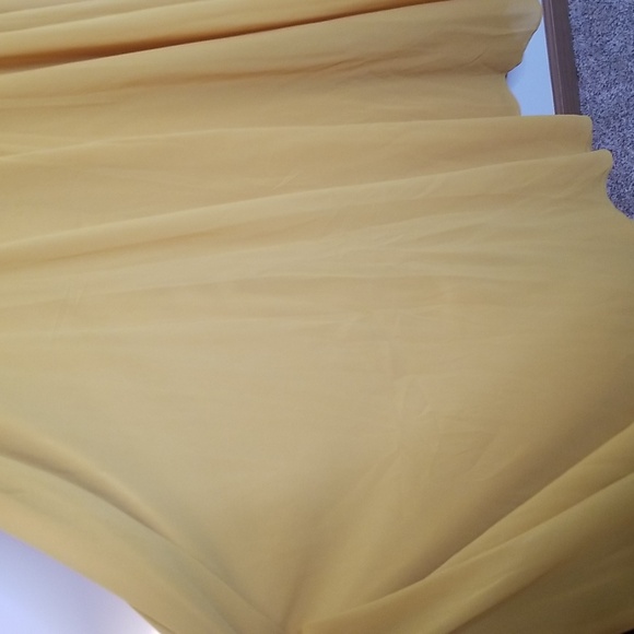 Lulu's Mustard Yellow Golden Slit Front Crisscross Back Gown XL as is* - Picture 4 of 12